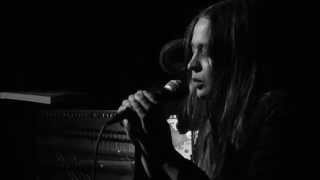 Fiona Apple —  I know (live @Largo) chords