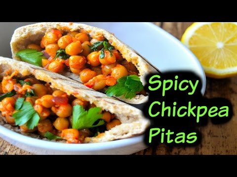 Video: Garbanzo Bean-Veggie Pitas Med Krämig Avokadoklänning