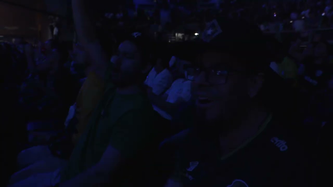 The Brazilian CSGO crowd is insane - IEM Rio Major 2022
