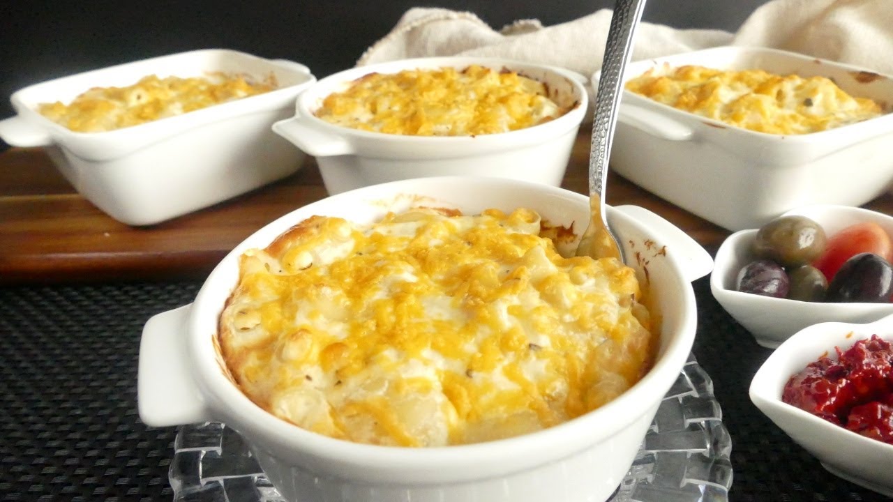 Творожная запеканка с макаронами и сыром напоминает по вкусу ачму или хачапури!