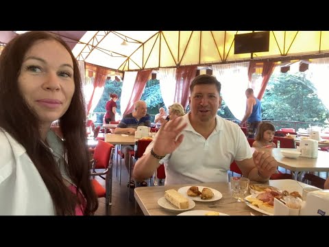 Цены на отдых в Крыму. Где можно остановиться в Алуште бюджетно всей семьей. Пансионат Нева