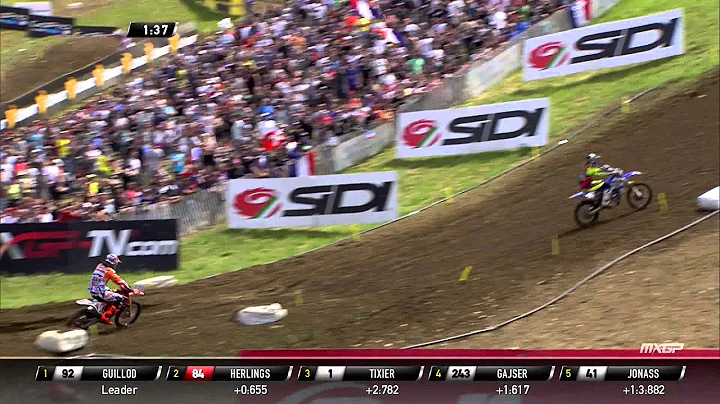 Jeffrey Herlings vs Valentin Guillod MXGP of Franc...