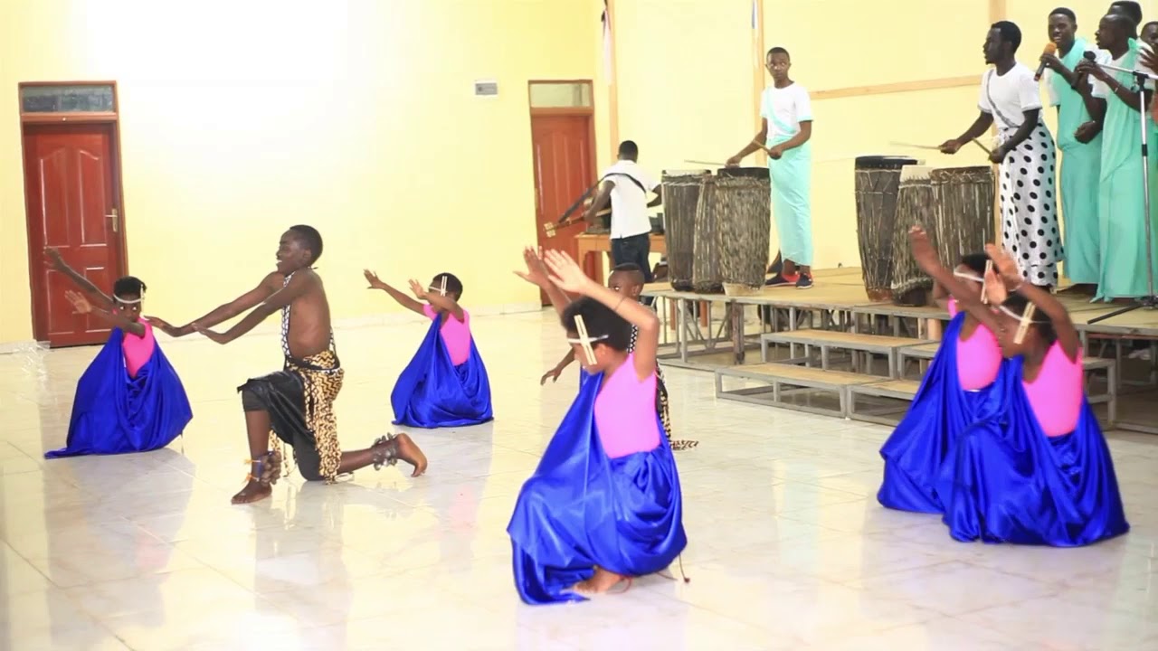 Abana bato batorezwa mu itorero indategwa batangaje😚😚