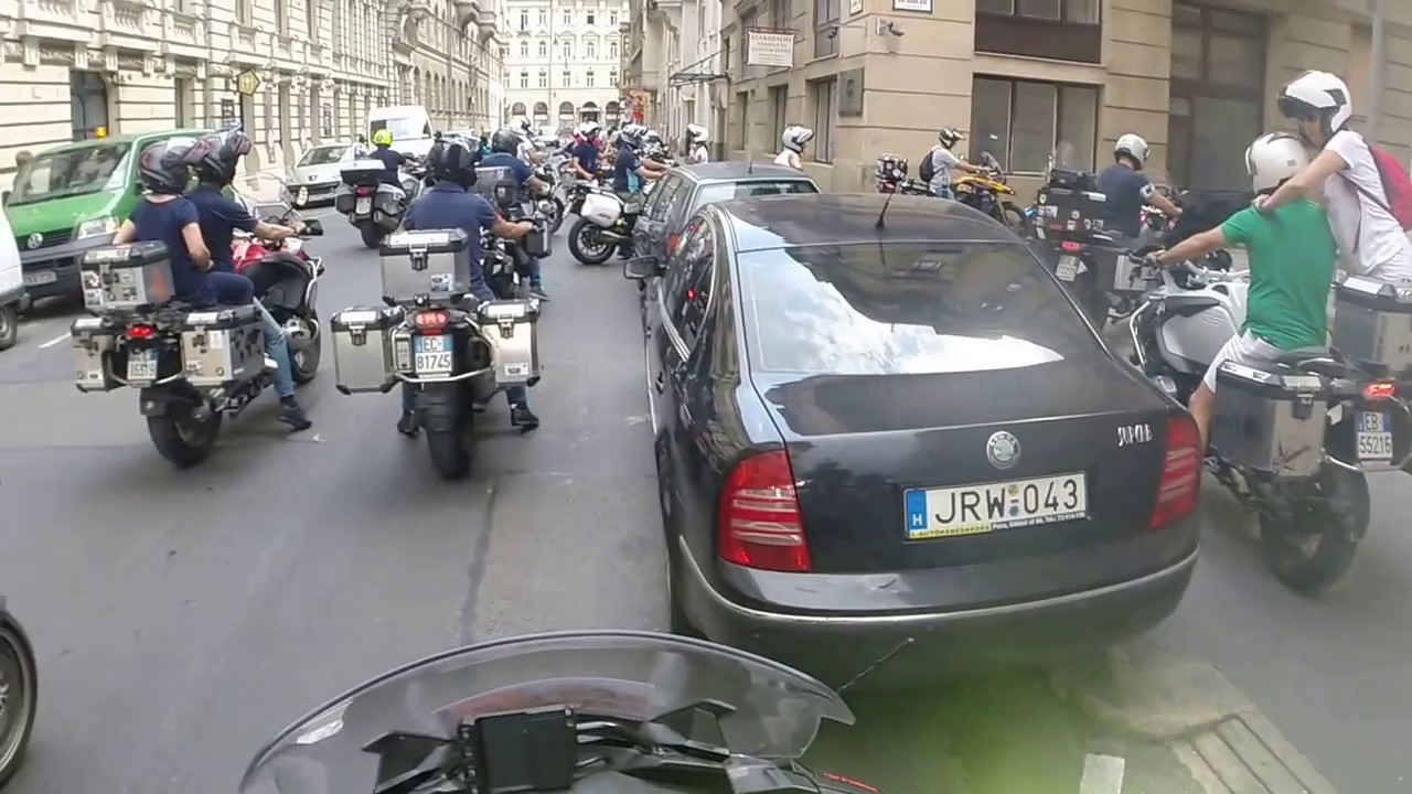 BUDAPEST 2016 - Tra le strade di Budapest in moto con GoPro 3+ Black Edition