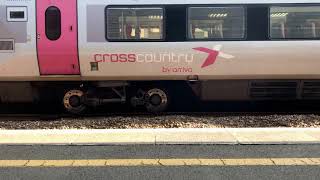 Bonded ‘Voyager’ Class 220s leave Plymouth, heading for Leeds