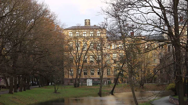 Canon EOS 100D & EF-S 18-55mm f3.5-5.6 IS STM city canal zoom evaluation test video Riga Latvia