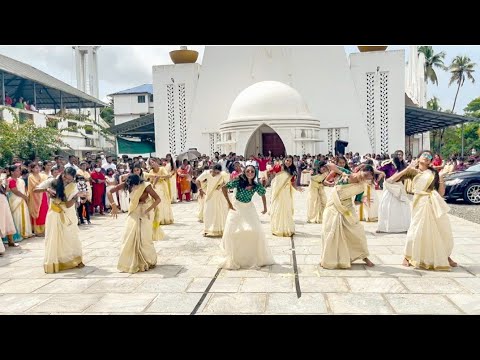 ONAM  ONAM CELEBRATION  FLASH MOB  KCYM MARADU MOOTHEDAM