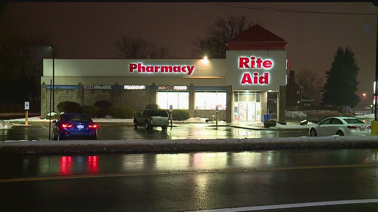 Youngstown Police watching surveillance videos to identify teen who