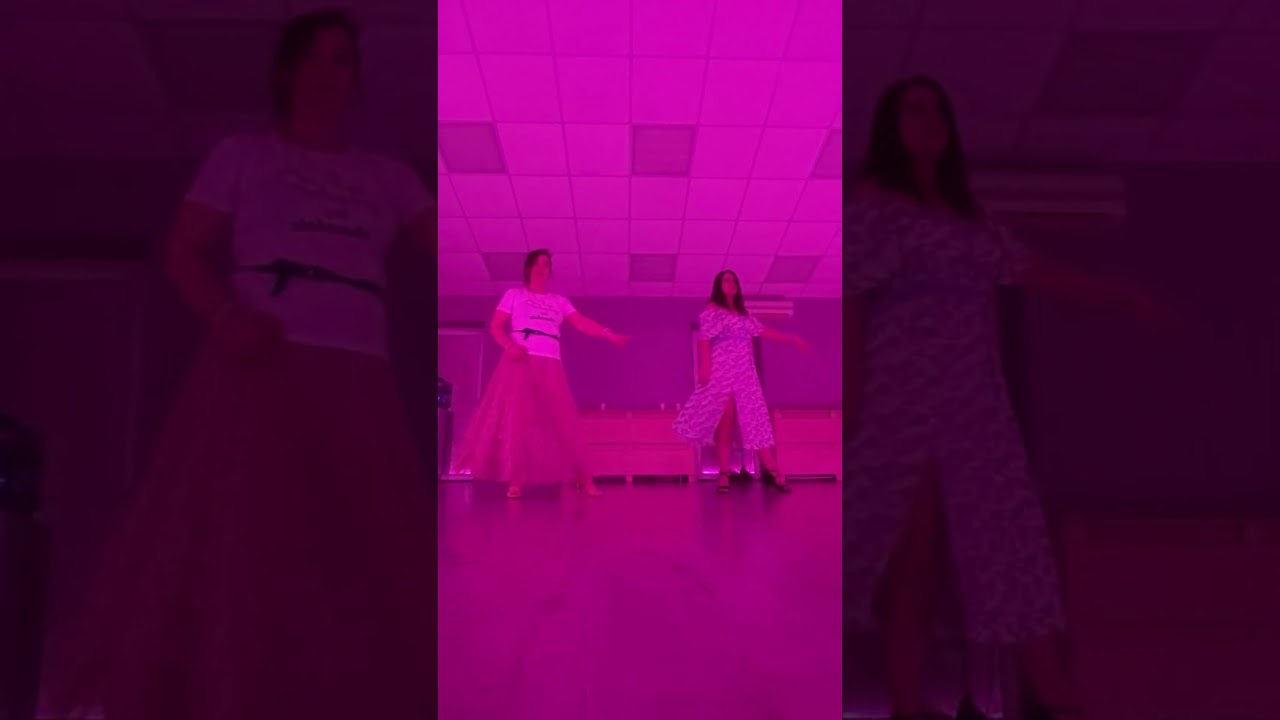 Zumba-dance в Show Time. Ольга Позднякова