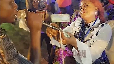 Kemi Afolabi Shows Off Her Excellent Dance Moves As Pasuma Boy Sings At Yomi Fabiyi's Mum's Burial