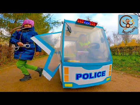 Полицейская Машина в