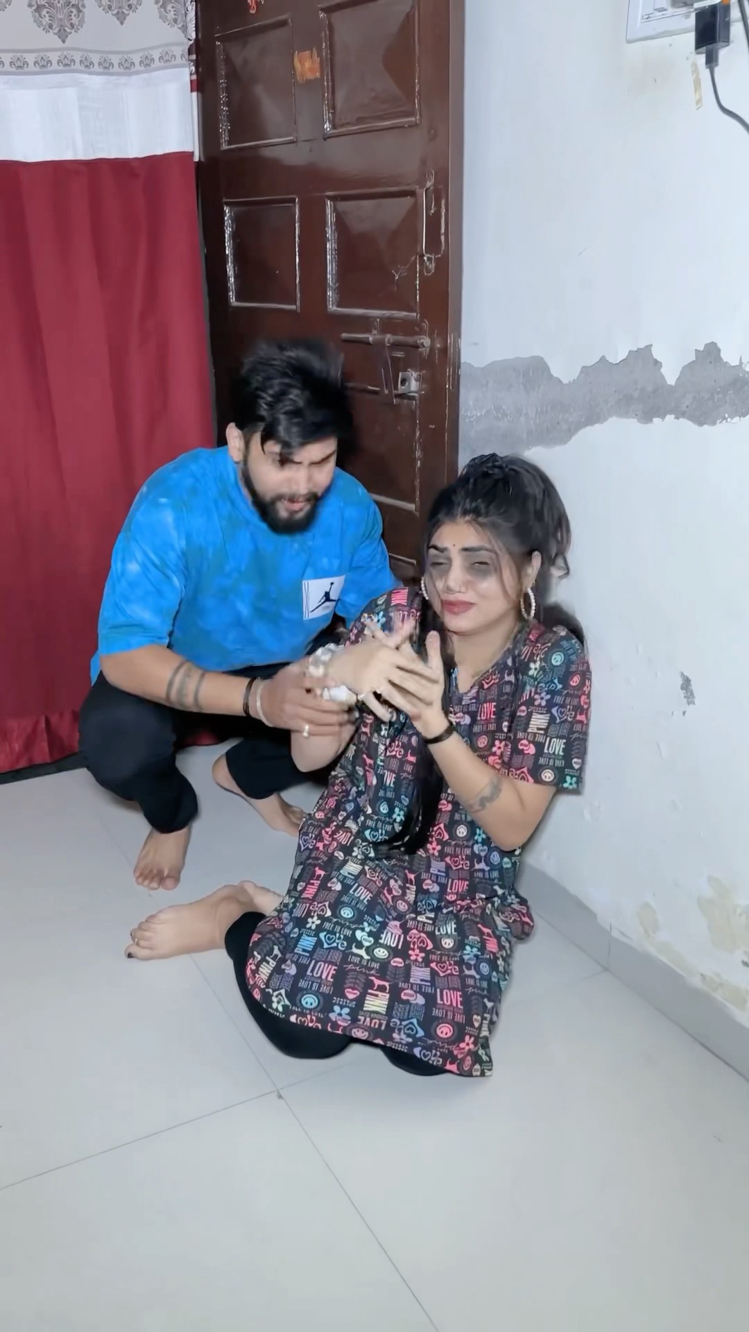 मेरे पति को पागल बनाया?? #comedy #kajalsoni #youtubeshorts #funny #viralshorts