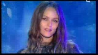 Vanessa Paradis - Divine Idylle