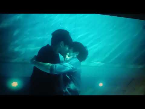 Kinnporsche..Underwater kiss😘😘