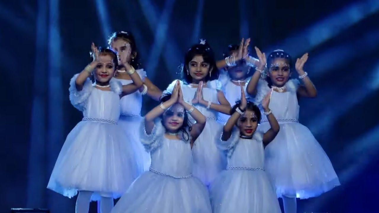 UKG Kids Group Dance - Annual Day Celebration🎉 - YouTube