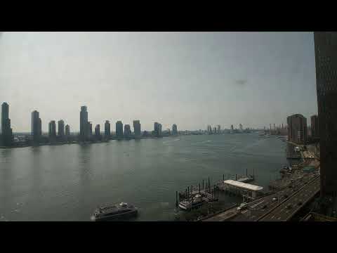 East River Ferry 34th Street live cam preview