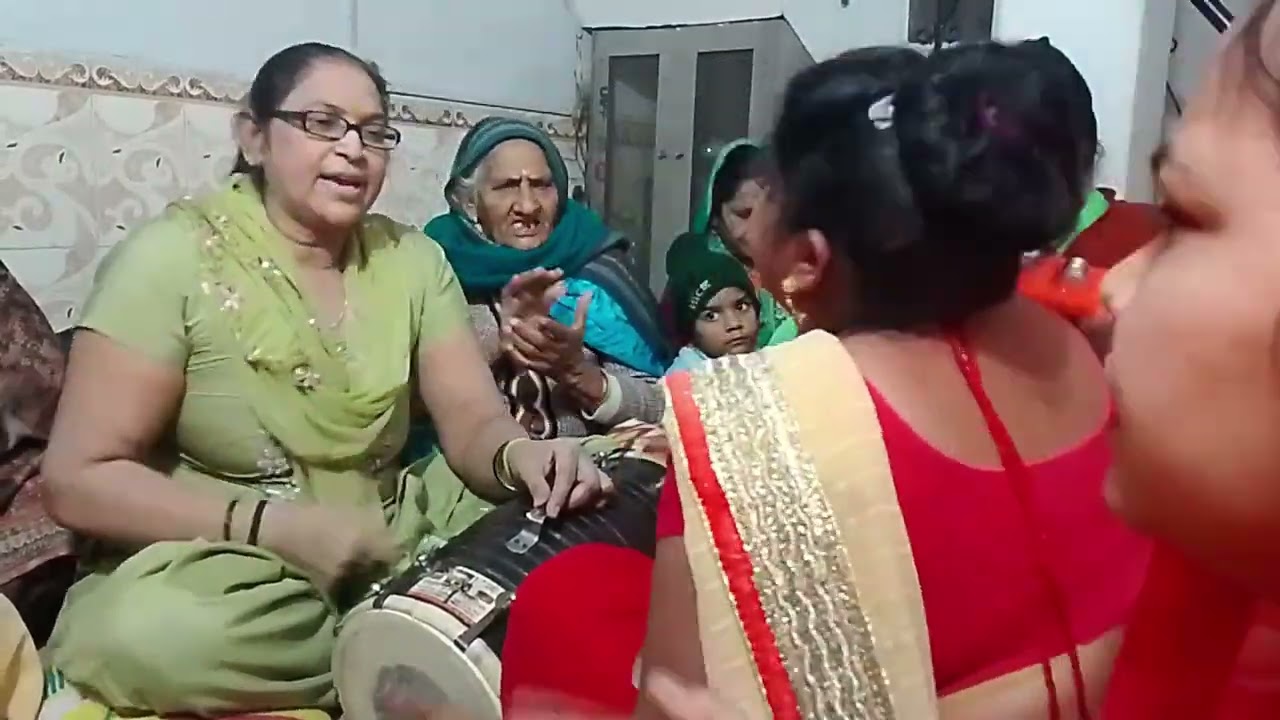 मैया मै तेरी बेटी हूं रखियो मेरी लाज@TuulsiMandli 