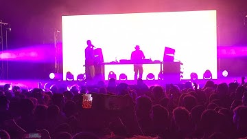 Example - All The Wrong Places (Live UEA)