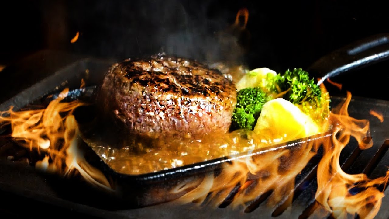 2.5 TONS of BURGER get sold here, OVER 10,000 Orders a year! Osaka Japanese Food