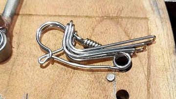 Unique design by stainless wire craftsmen #diy #steelcrafts #stainlesssteel #keychain
