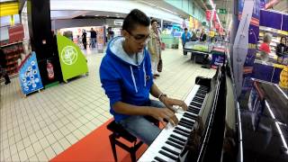 Video thumbnail of "Divenire - Ludovico Einaudi  Concours piano carrefour #piano 1"