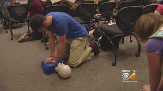 Girl Scout Organizes CPR Training Class: 'Somebody Will Be Saved'