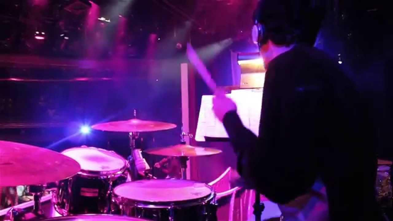 Listen To The Music - P.Y.T. - Julián Percossi