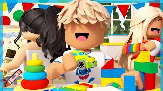 Toddlers PRESCHOOL Day Routine **CHAOTIC!** | Roblox Bloxburg Family Roleplay