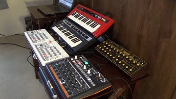 Yamaha Reface CP & YC - Elektron Model:Samples x2 - Behringer Wasp - Arturia Drumbrute Impact