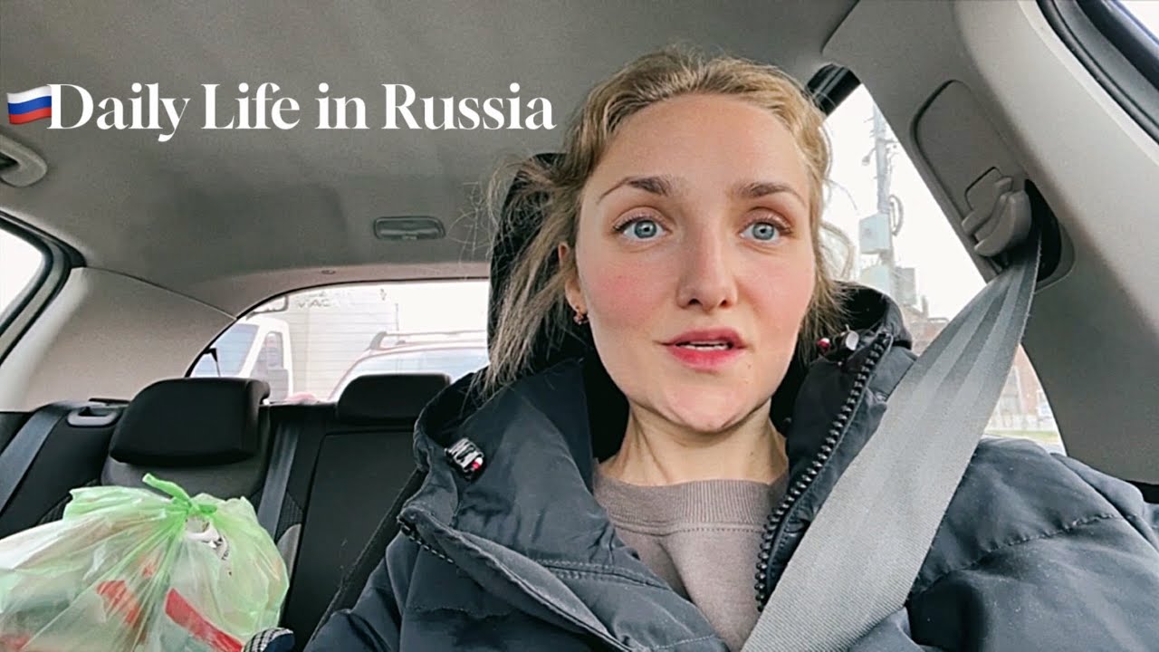 Living in Russia 🇷🇺 My Birthday, Apartment Update, Picking Furniture in *no IKEA*