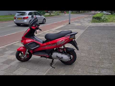 Gilera Runner Sp PRO 180cc - YouTube