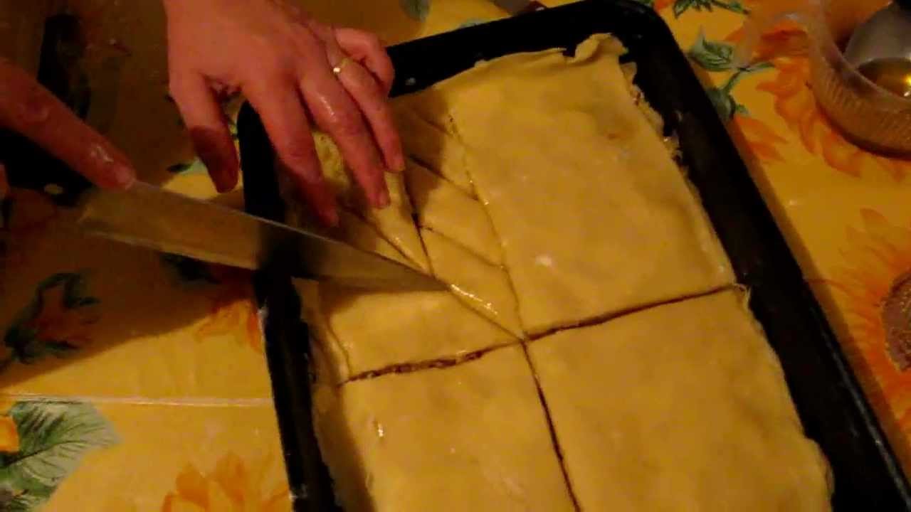 Receta Gatimi Shqiptare :  Bakllava shqiptare ( shtrimi dhe prerja ) pjesa e 4