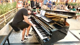 Video thumbnail of "Rolling Stones (I Can't Get No) Satisfaction (Piano Shopping Mall)"
