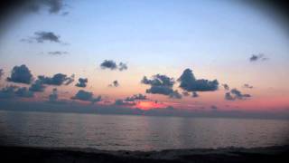 Angeles: Cayman Islands Sunset - Time Lapse