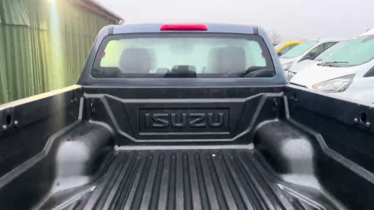 IZUZU D- MAX MV71 DNO