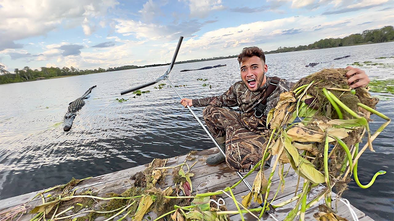 LIMPANDO o LAGO de JACARÉS e COBRAS