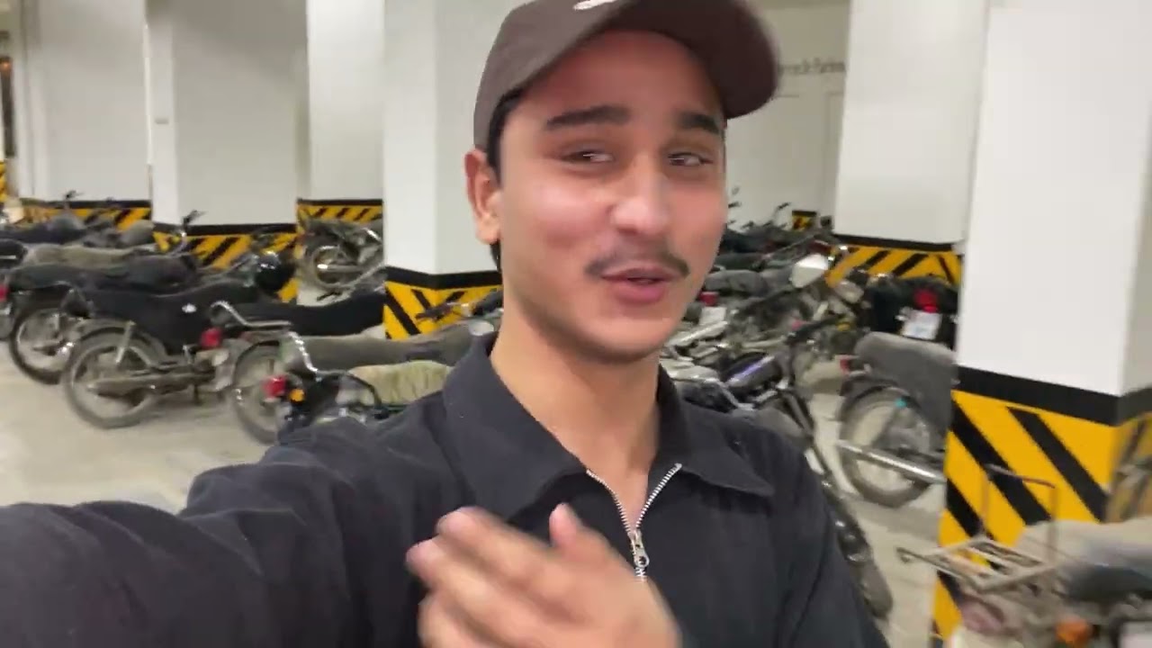 Chinese Mid Exam + Uzair Ke Sath KFC 🍗 | Uni Day Vlog 028