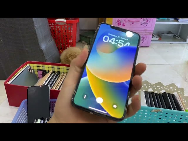 Iphone xs 3.900.000, 11promax 256gb 6.300.000.. thanh lý nốt rồi nghỉ bán.. ế lắm rồi