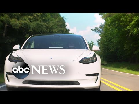 'Elon Musk Crash Course' director discusses Tesla's autopilot - ABC News
