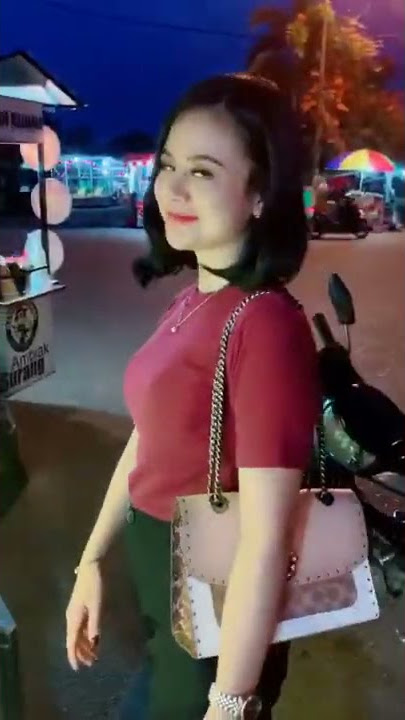 JAJAN SEBLAK MALEM-MALEM BARENG PACAR | HALU STORY #shorts  #storyhalu #storyig #storywa