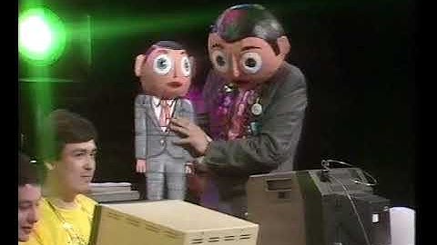 Frank Sidebottom - Whistle Test New Year