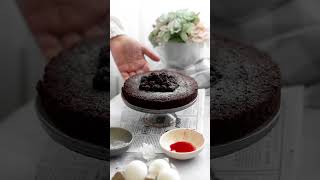 Soft & Fudgy Chocolate Cake 🍫🎂 #shorts #chocolate #cakes