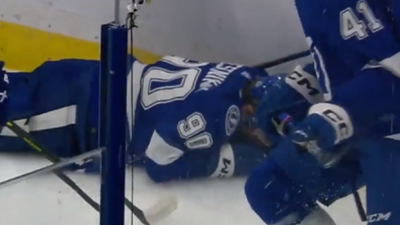 vladislav-namestnikov-is-shaken-up-after-hit-from-lane-pederson-youtube