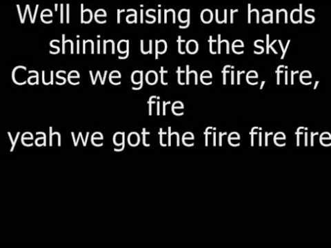 Ellie Goulding - Burn (Lyrics On Screen)