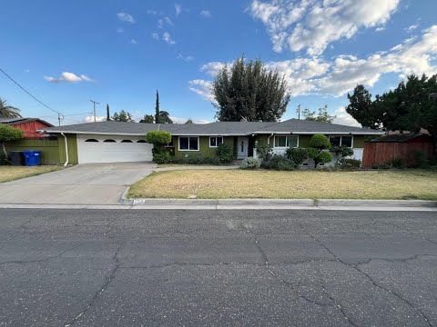 220 W Wayside Drive, Dinuba, CA home video tour
