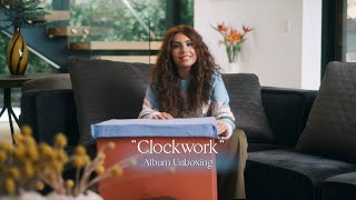 Alessia Cara - Clockwork (Album Unboxing)