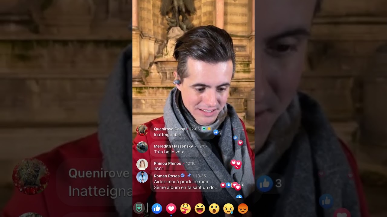 Roman Roses à écouter absolument fontaine saint Michel Paris -Guitare