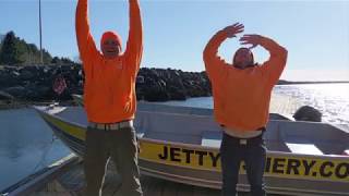 A Guide to Crabbing on The Oregon Coast Jetty Fishery