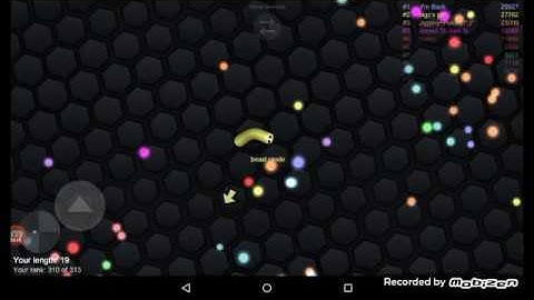 The worst player in history of slitherio