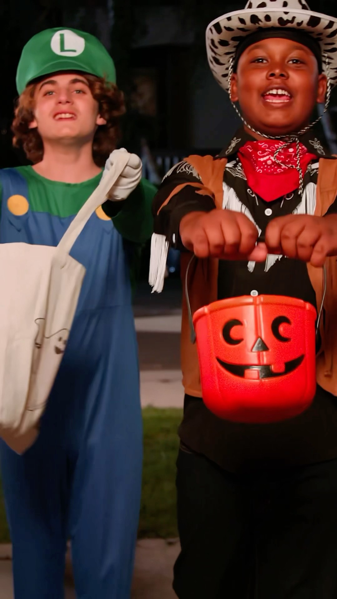 ?NEW SECRETS OF THE SHADOWS TRAILER! ? New footage from our Halloween Series premiering 10/21!